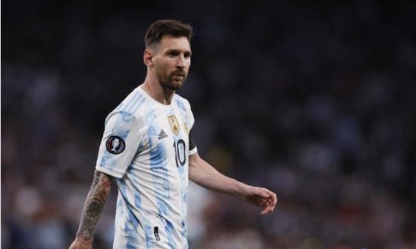 2025年全国城市联合招聘高校毕业生鄂尔多斯秋季专场招聘会圆满结束